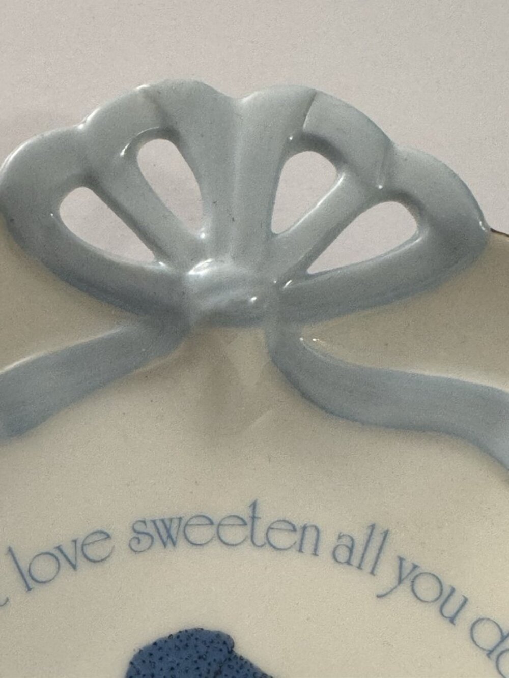 Holly Hobbie Blue Heart Shaped Porcelain Trinket Dish Vintage 1983 Japan B63 - Picture 3 of 5